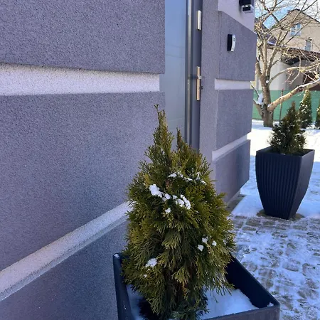 Maly - Wierzbiny Numer 2 Apartment *